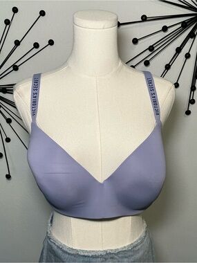 Victoria’s Secret Lavender Wireless T-Shirt Bra 38D Logo Strap